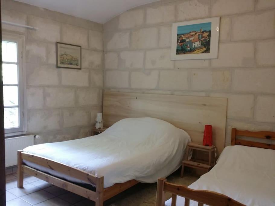 Maison Dans Un Mas Le Moulin Piot Bellegarde  Extérieur photo